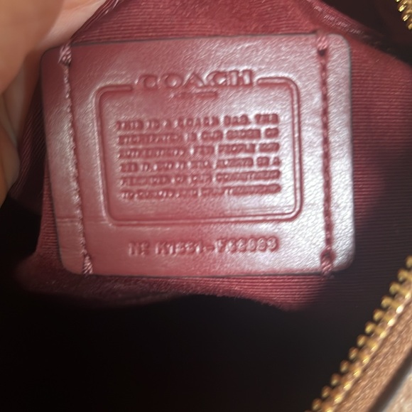 Coach hand bag - Picture 7 of 7